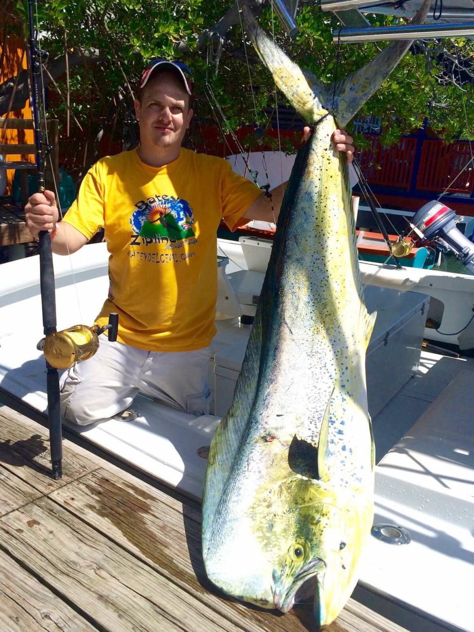 Fishing Puerto Rico Yellow Fin Tuna on HAND-LINE 